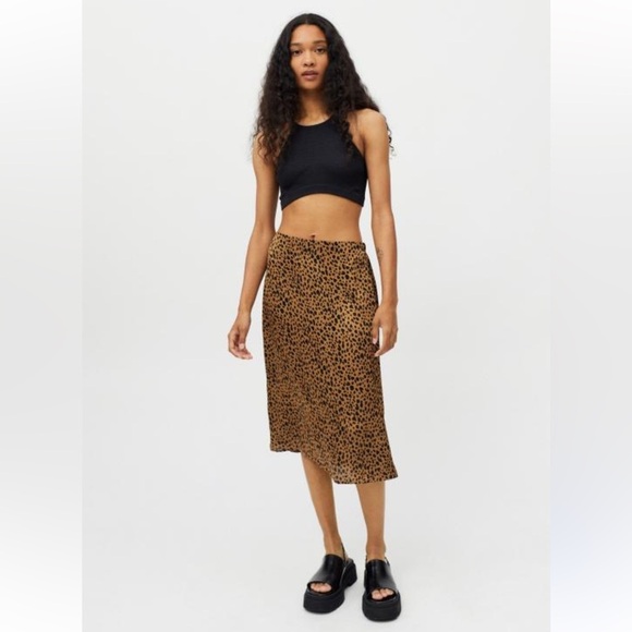 Urban Outfitters Animal Print Midi Skirt Size S - Picture 2 of 6